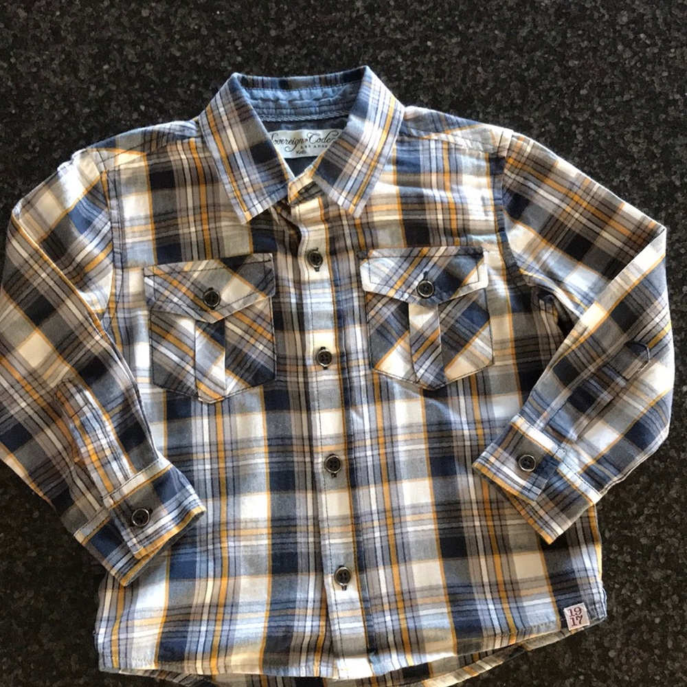 Sovereign Code 2t Button Down Plaid Shirt